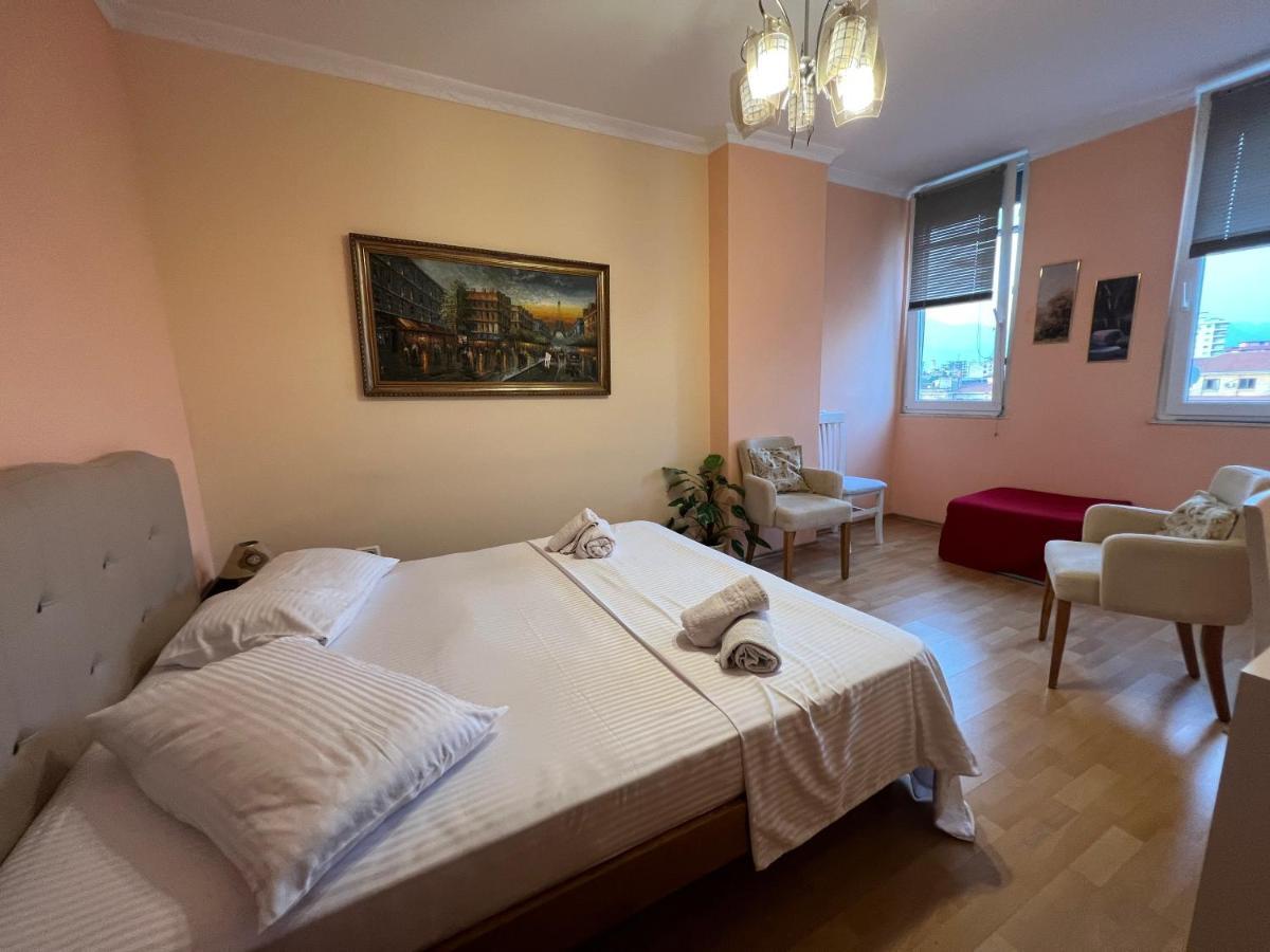 City Center Apartment In שקודר מראה חיצוני תמונה